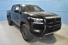 2025 Nissan Frontier PRO-4X Truck Crew Cab