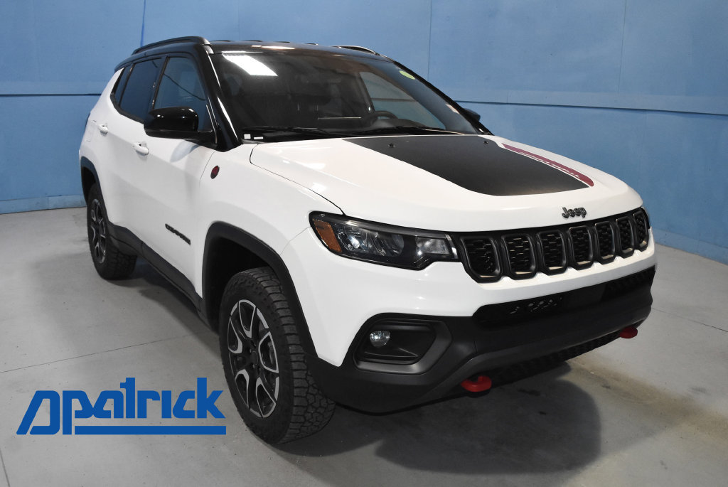 2025 Jeep Compass Trailhawk 4D Sport Utility 3C4NJDDN0ST564415