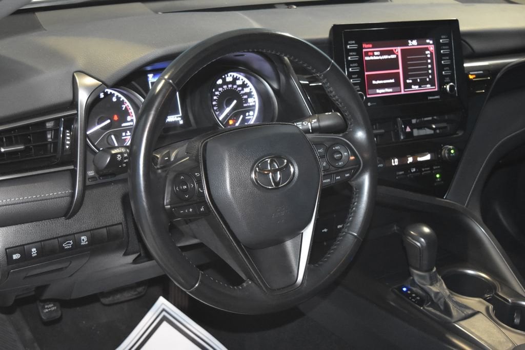 Used 2021 Toyota Camry SE with VIN 4T1G11AKXMU522078 for sale in Evansville, IN