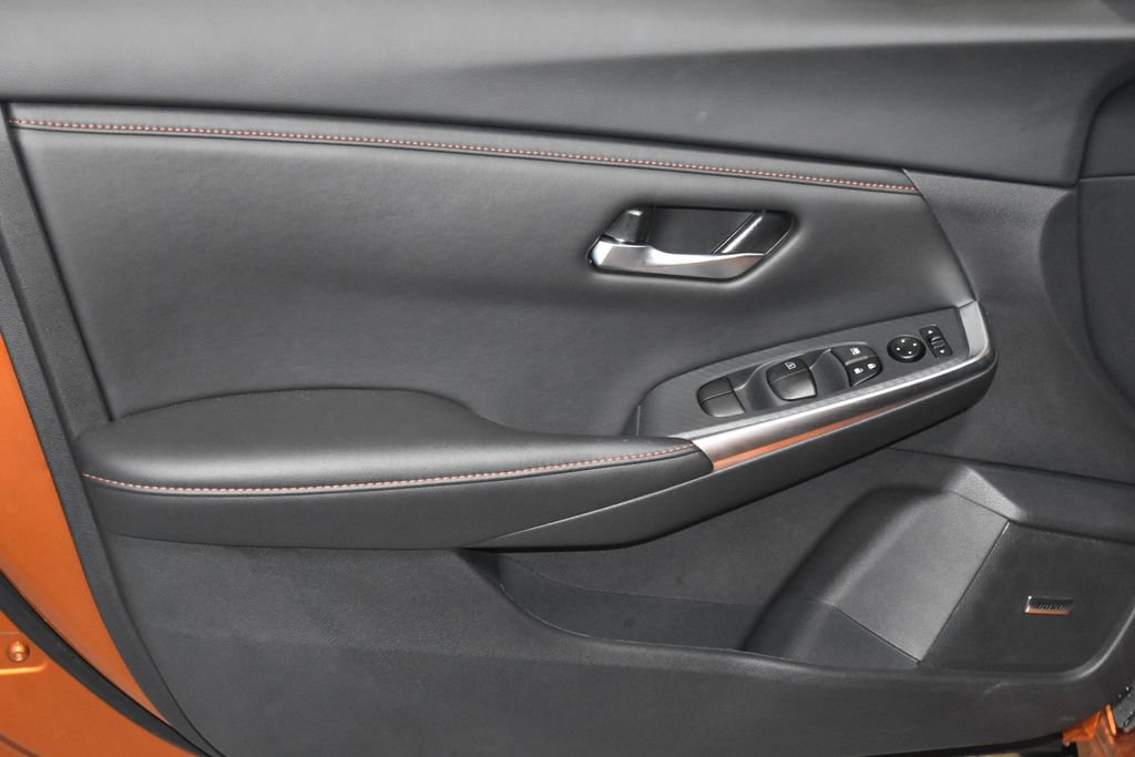 2024 Nissan Sentra SR Premium photo 3