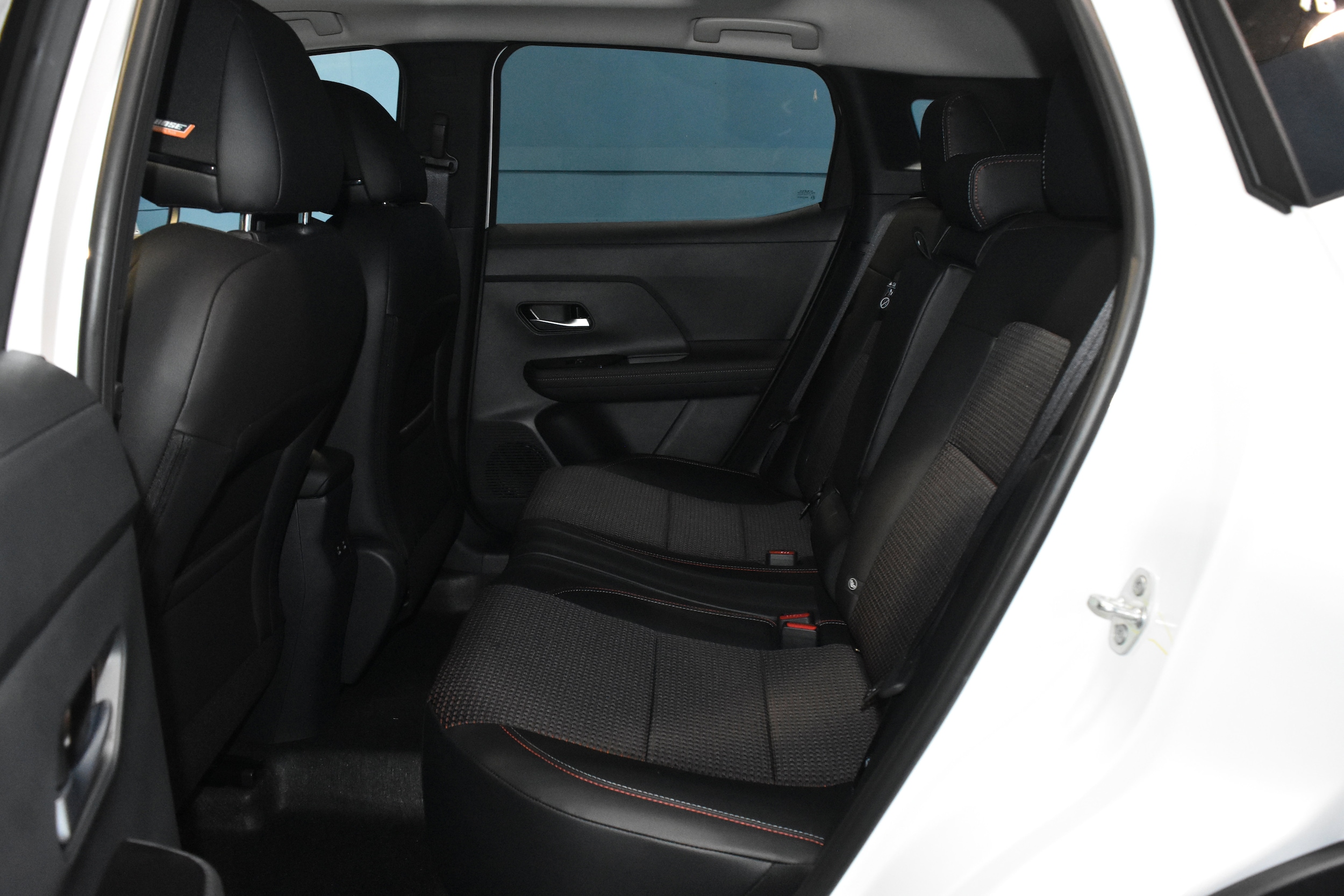 2025 Nissan Kicks SR AWD - Photo 17