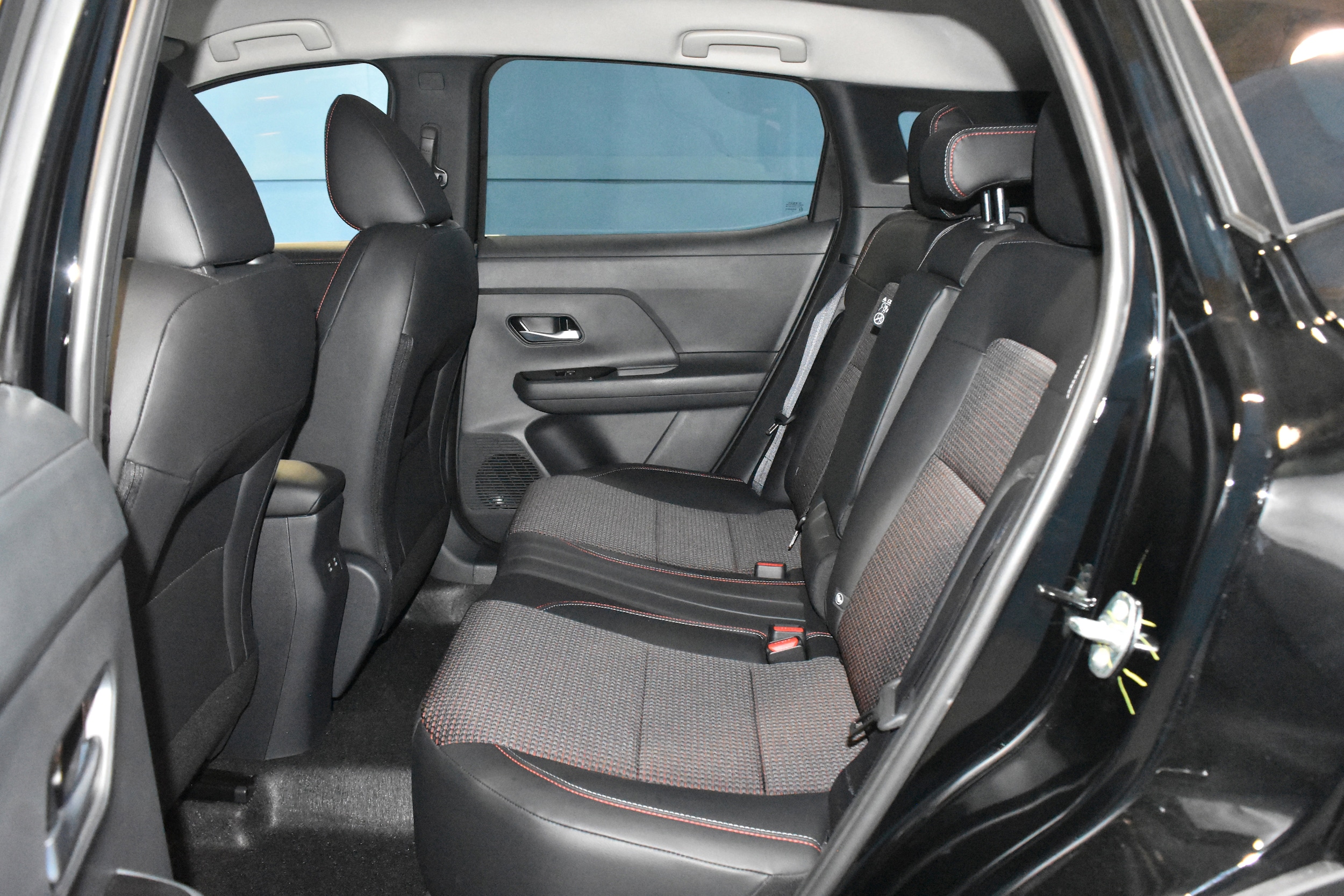 2026 Nissan KICKS SR AWD - Photo 17