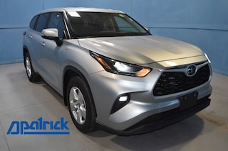 2024 Toyota Highlander XLE 4D Sport Utility 5TDKDRBH0RS561989