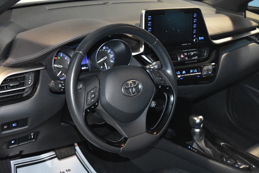 2019 Toyota C-HR Limited photo 2