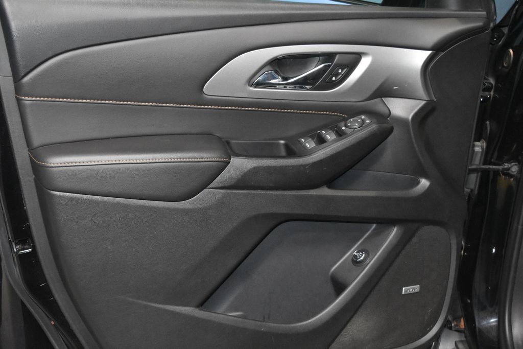 2020 Chevrolet Traverse RS photo 3