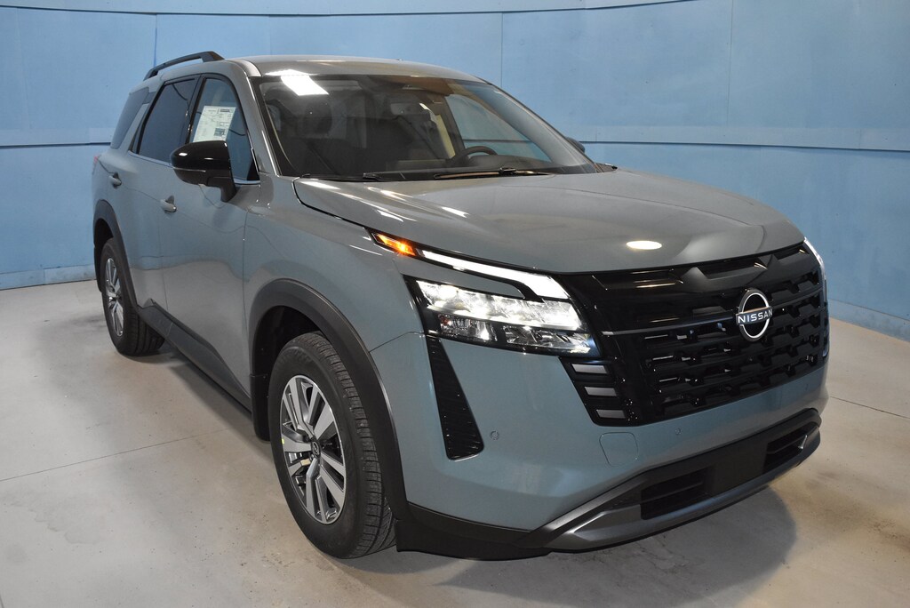 New 2026 Nissan Pathfinder SL SUV