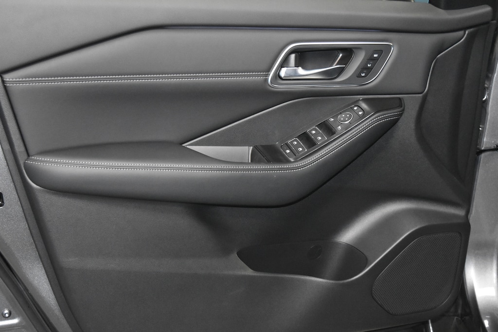 New 2026 Nissan Rogue Platinum SUV