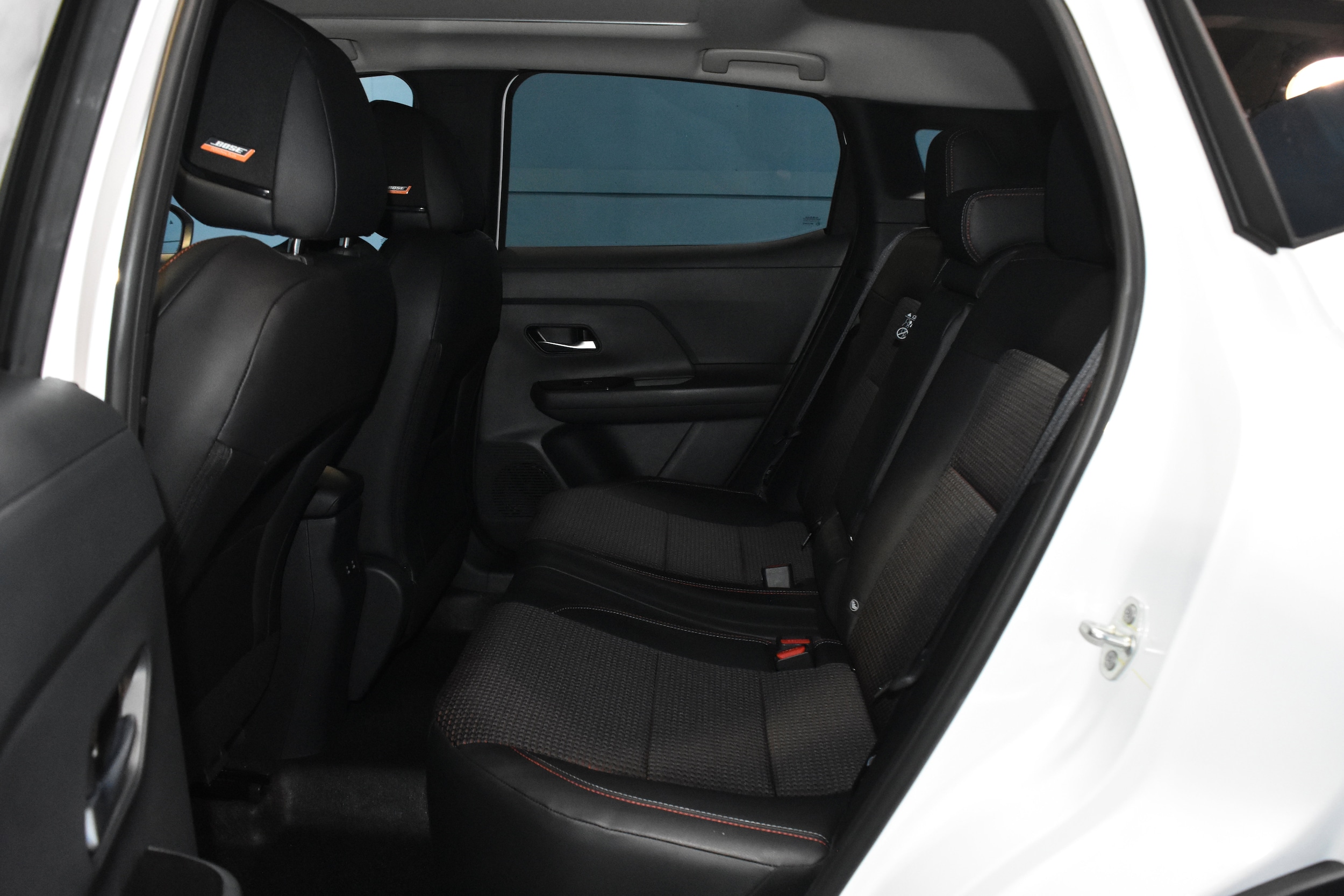 2026 Nissan KICKS SR AWD - Photo 17