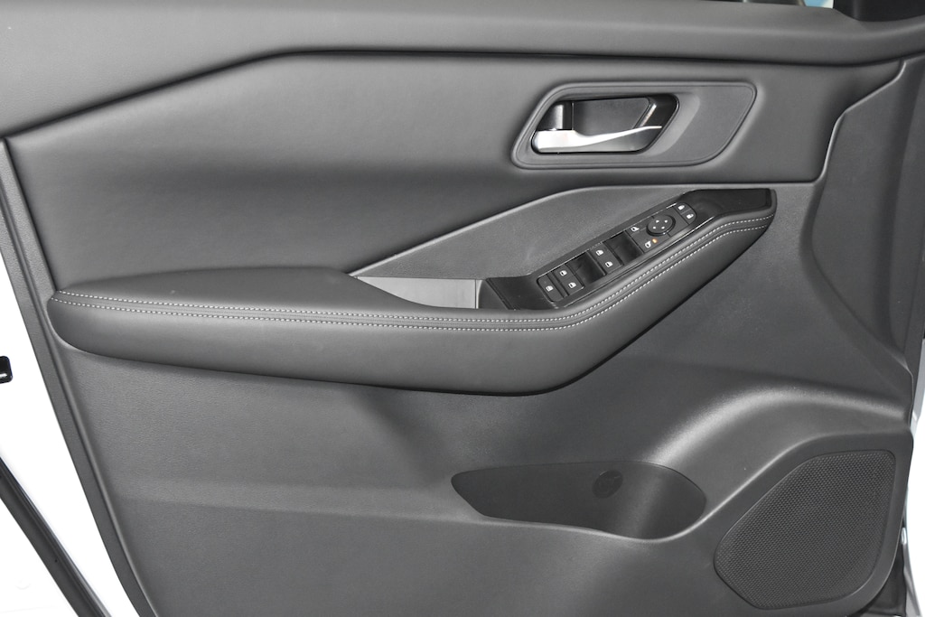 New 2026 Nissan Rogue SV SUV