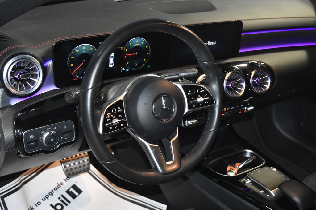 2022 Mercedes Benz CLA 250 photo 2