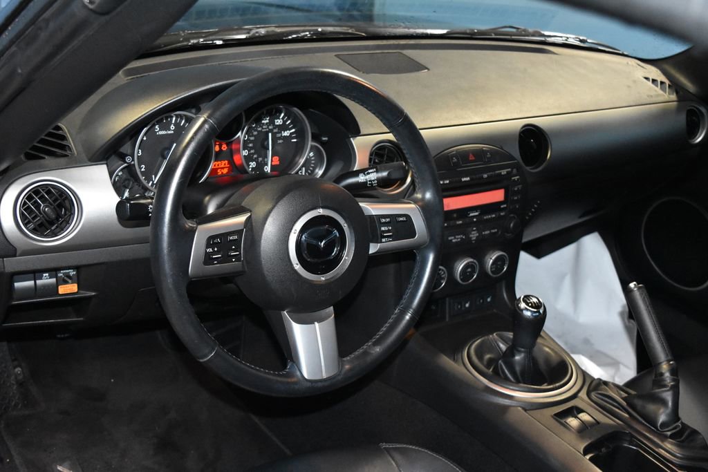 2012 Mazda MX-5 Miata Miata Grand Touring photo 2