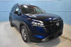 2026 Nissan Pathfinder SL SUV