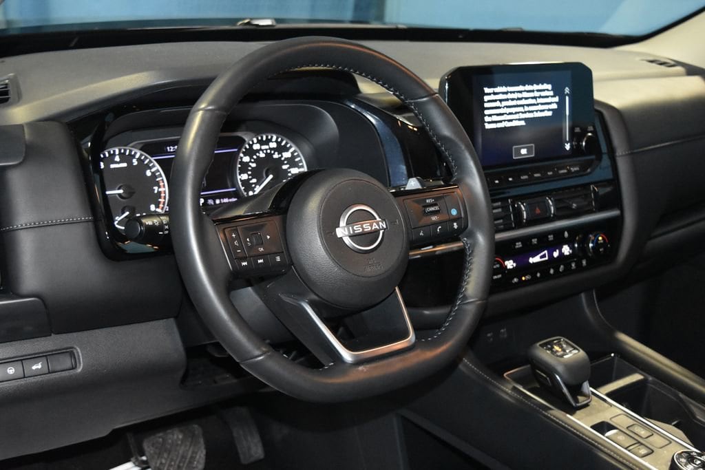 Certified 2025 Nissan Pathfinder SL 4D Sport Utility