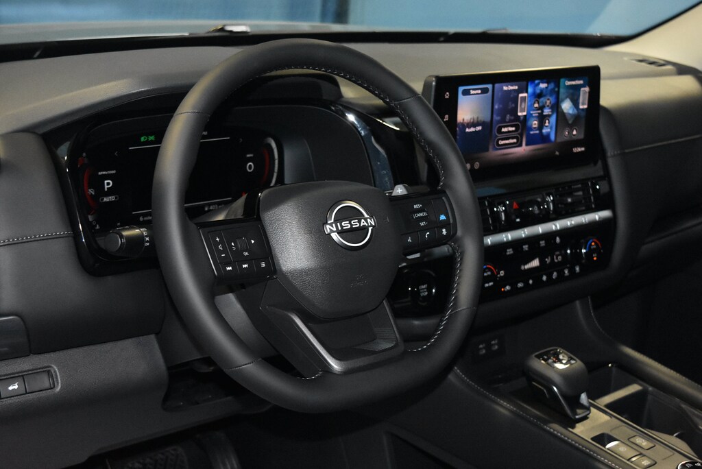 New 2026 Nissan Pathfinder SL SUV