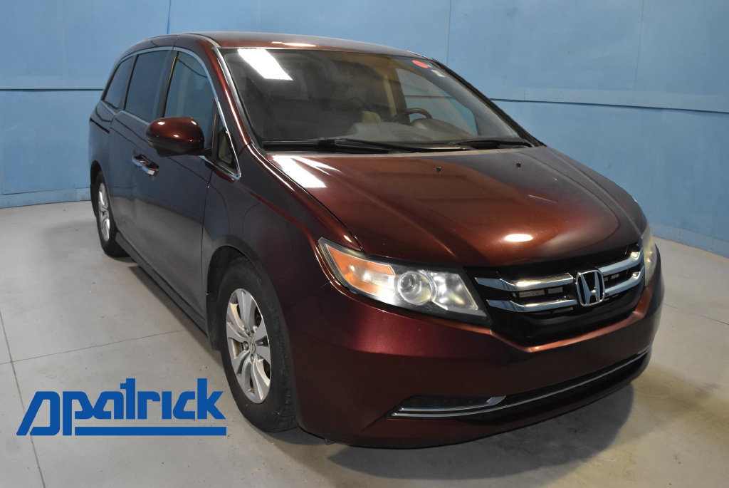 Used 2016 Honda Odyssey SE with VIN 5FNRL5H32GB091343 for sale in Evansville, IN