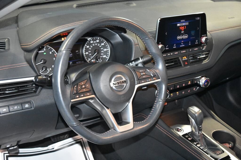 Certified 2022 Nissan Altima 2.5 SR 4D Sedan