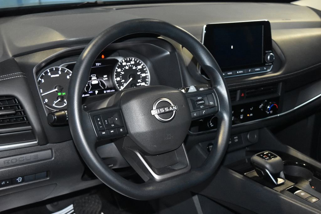 2025 Nissan Rogue S photo 2