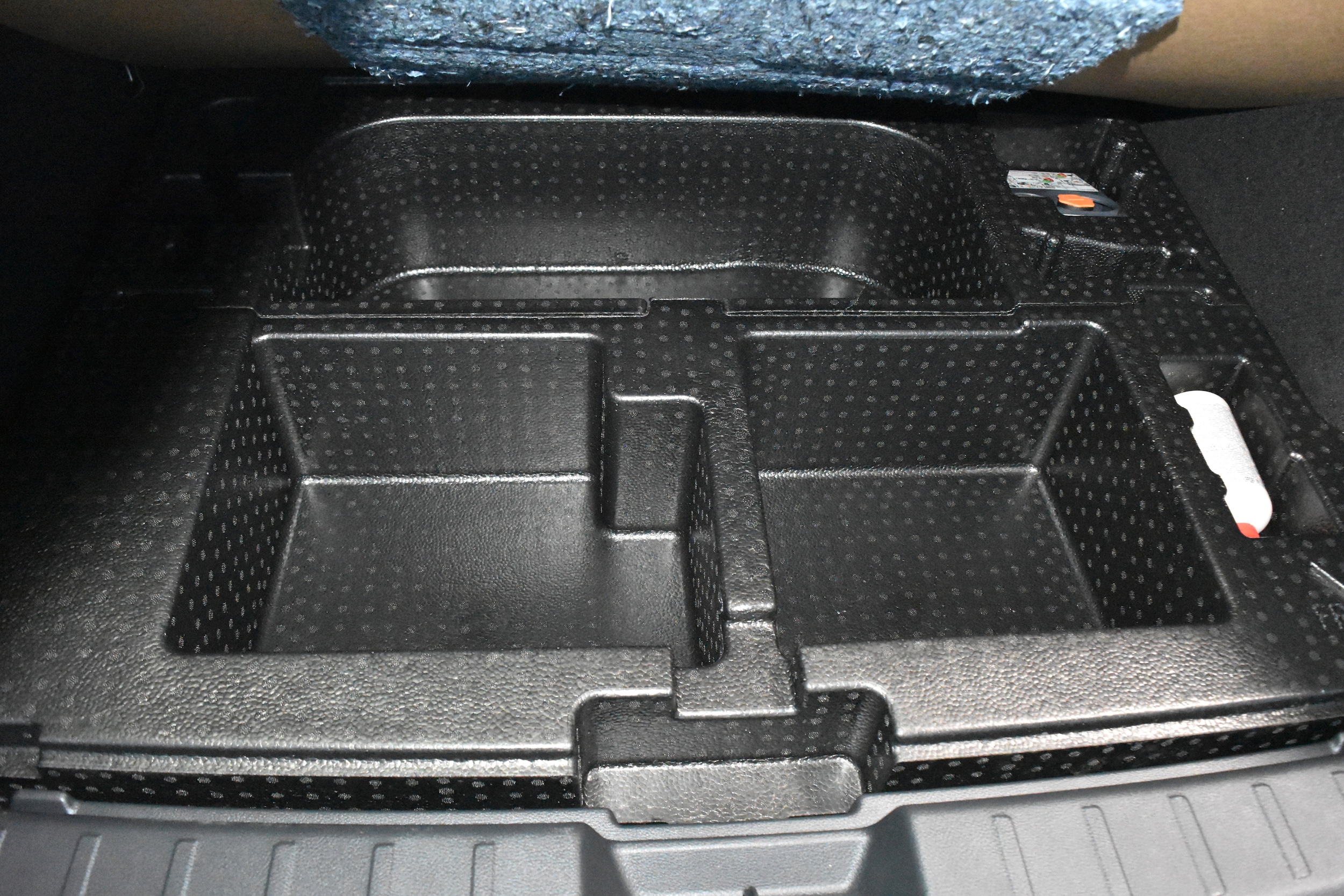 2025 Nissan Kicks SR AWD - Photo 27