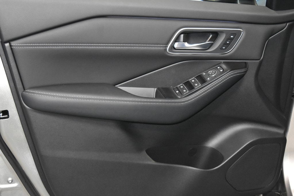 New 2026 Nissan Rogue Platinum SUV