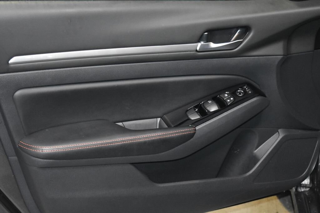 Certified 2025 Nissan Altima 2.5 SR 4D Sedan