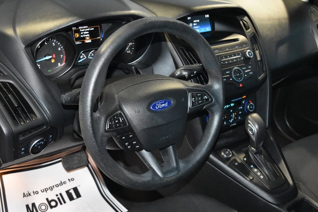 Used 2017 Ford Focus SE 4D Sedan