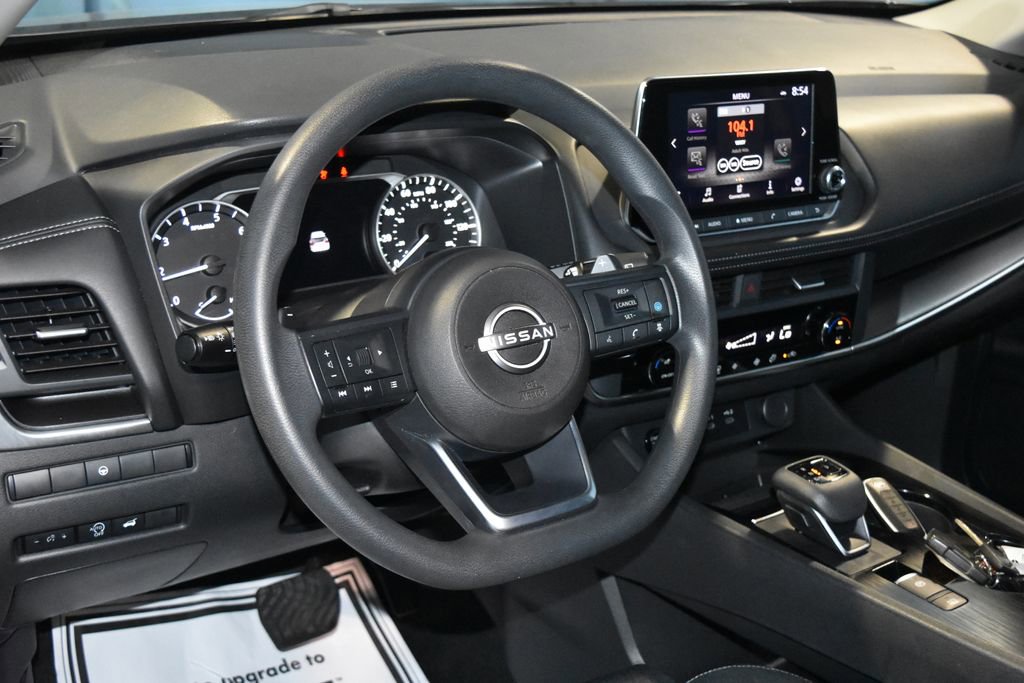 2024 Nissan Rogue SV photo 2