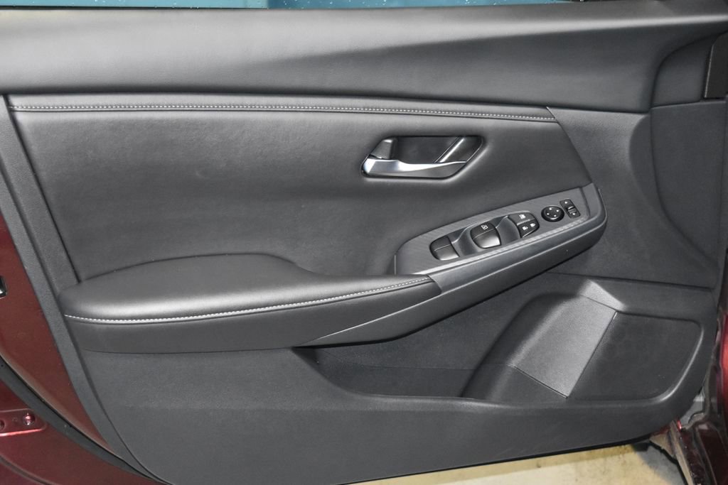 2024 Nissan Sentra SV photo 4