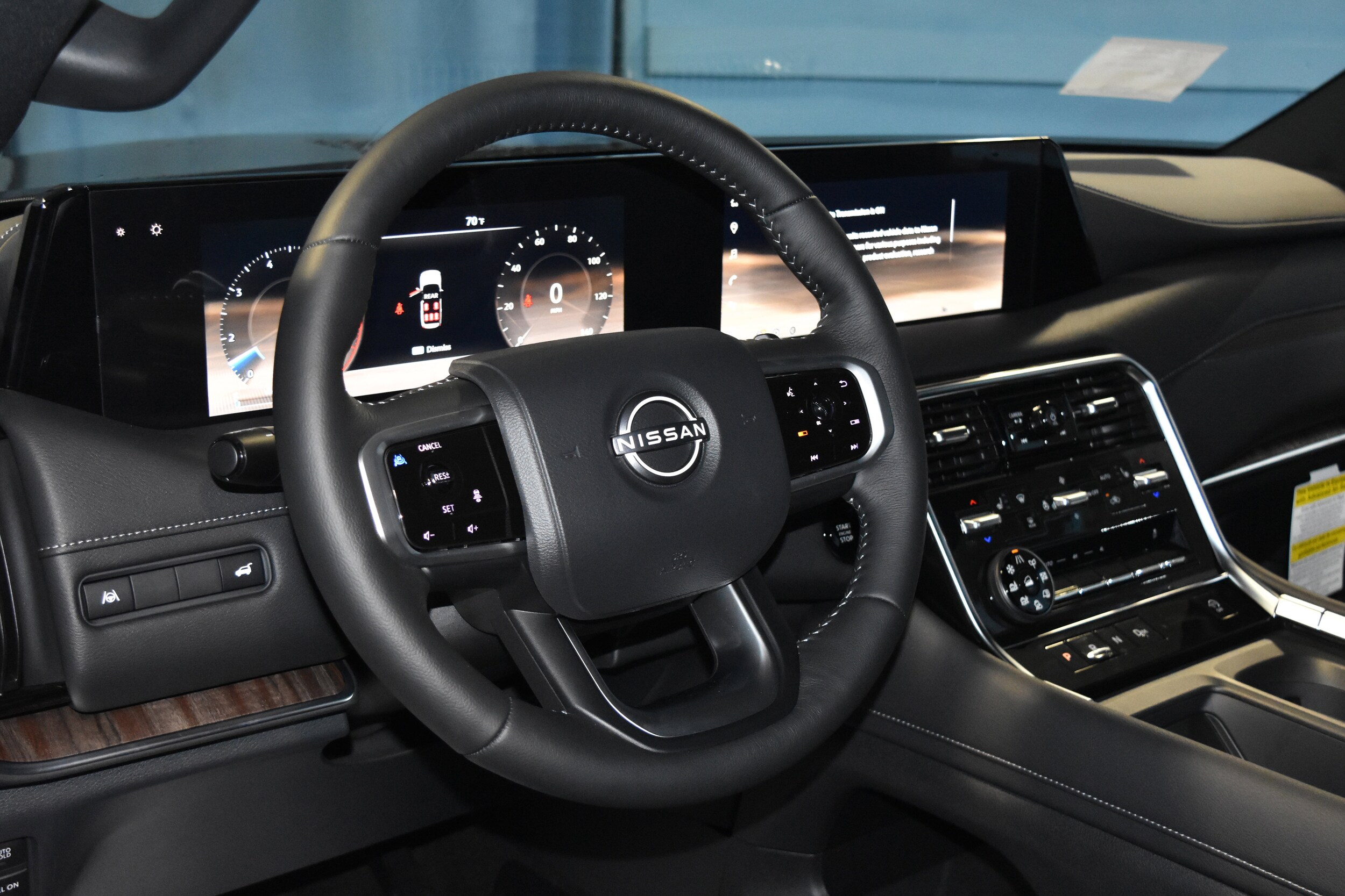 2026 Nissan Armada SL photo 2