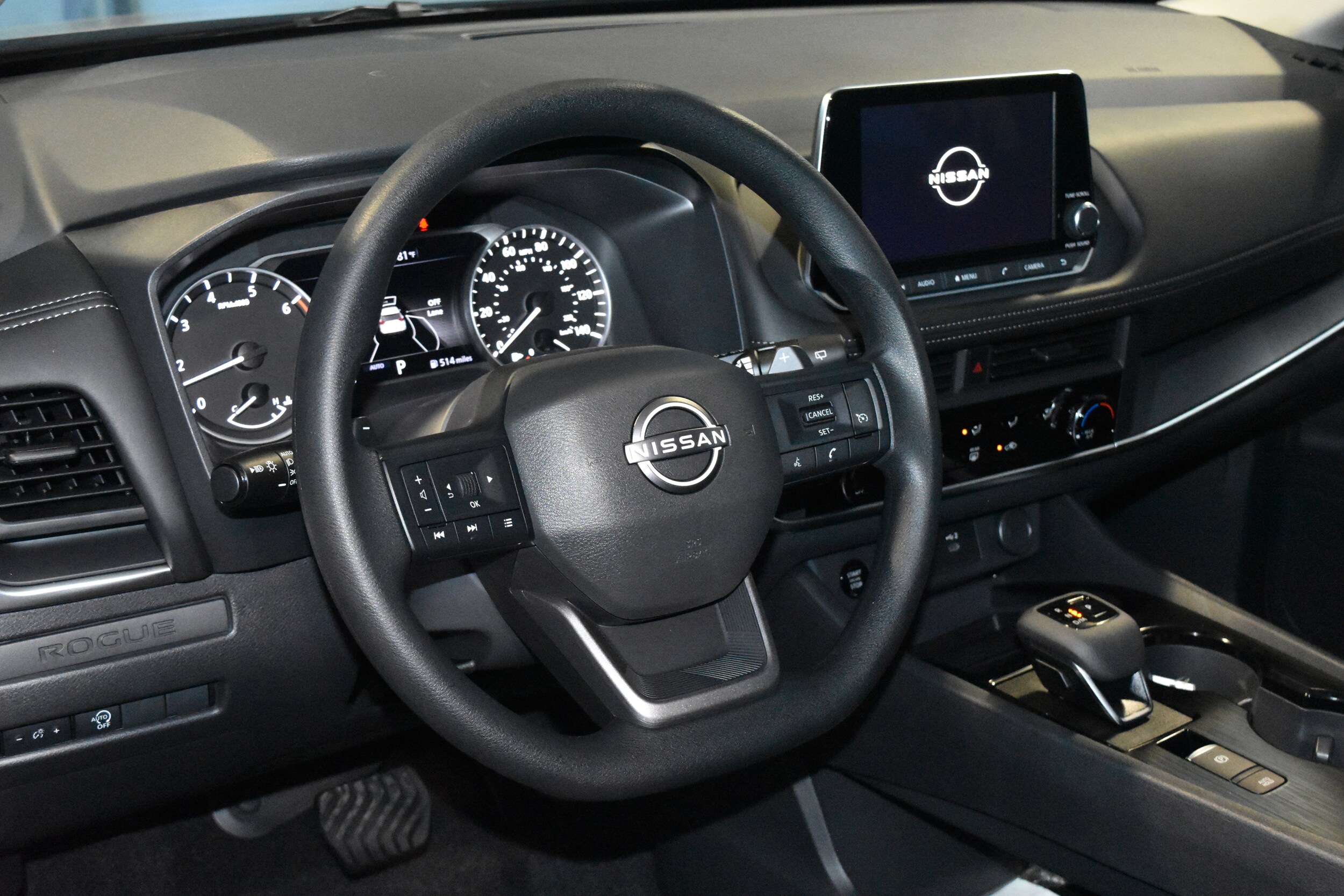 2026 Nissan Rogue S photo 2