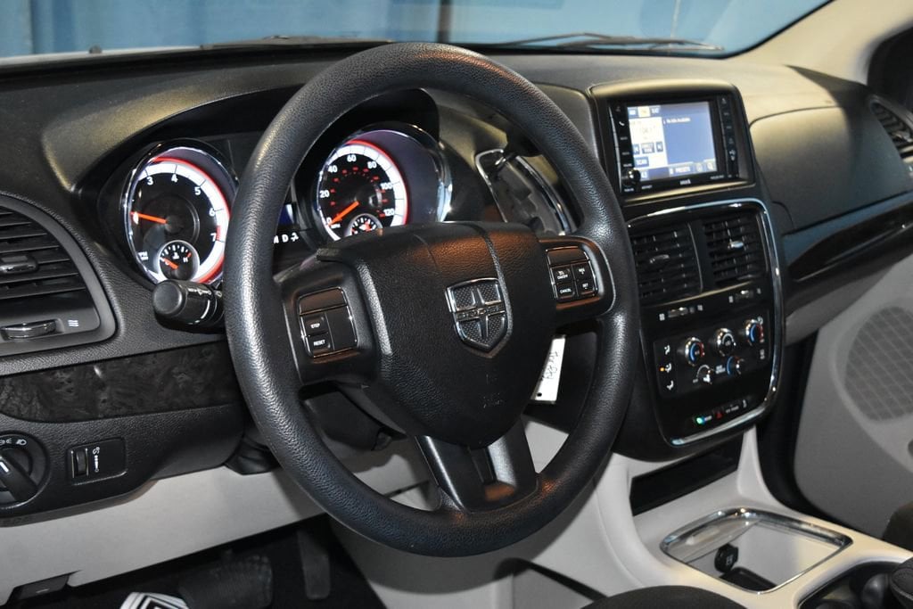 Used 2012 Dodge Grand Caravan SXT with VIN 2C4RDGCG5CR298729 for sale in Evansville, IN