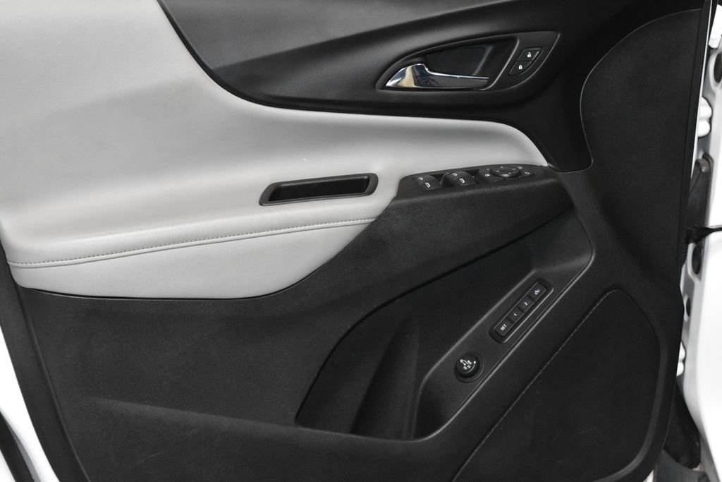 2020 Chevrolet Equinox Premier photo 3