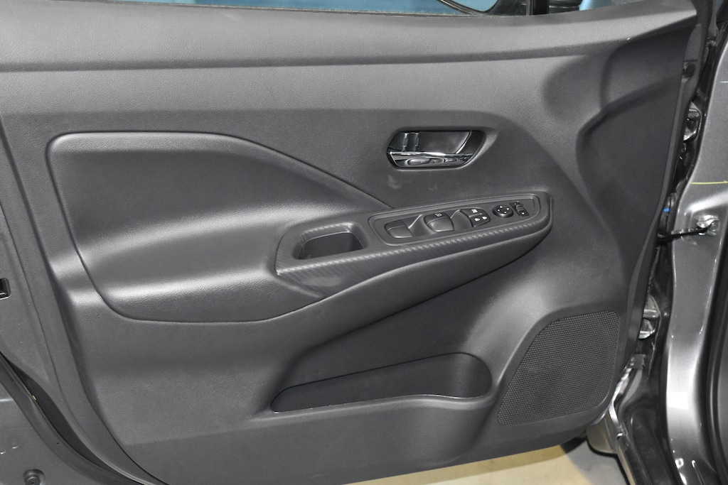 New 2025 Nissan Versa 1.6 SV Sedan