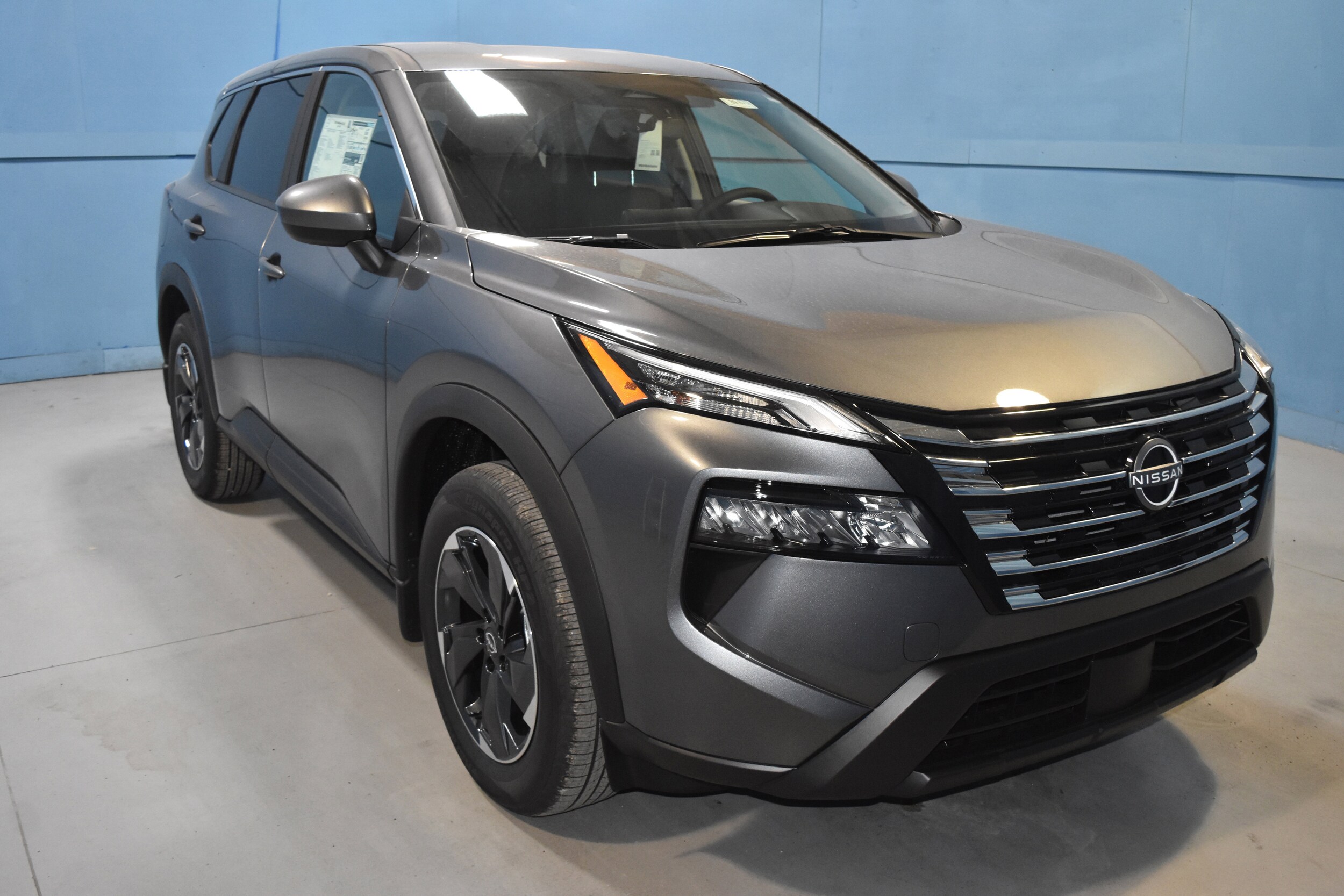 2026 Nissan Rogue AWD SV photo 2