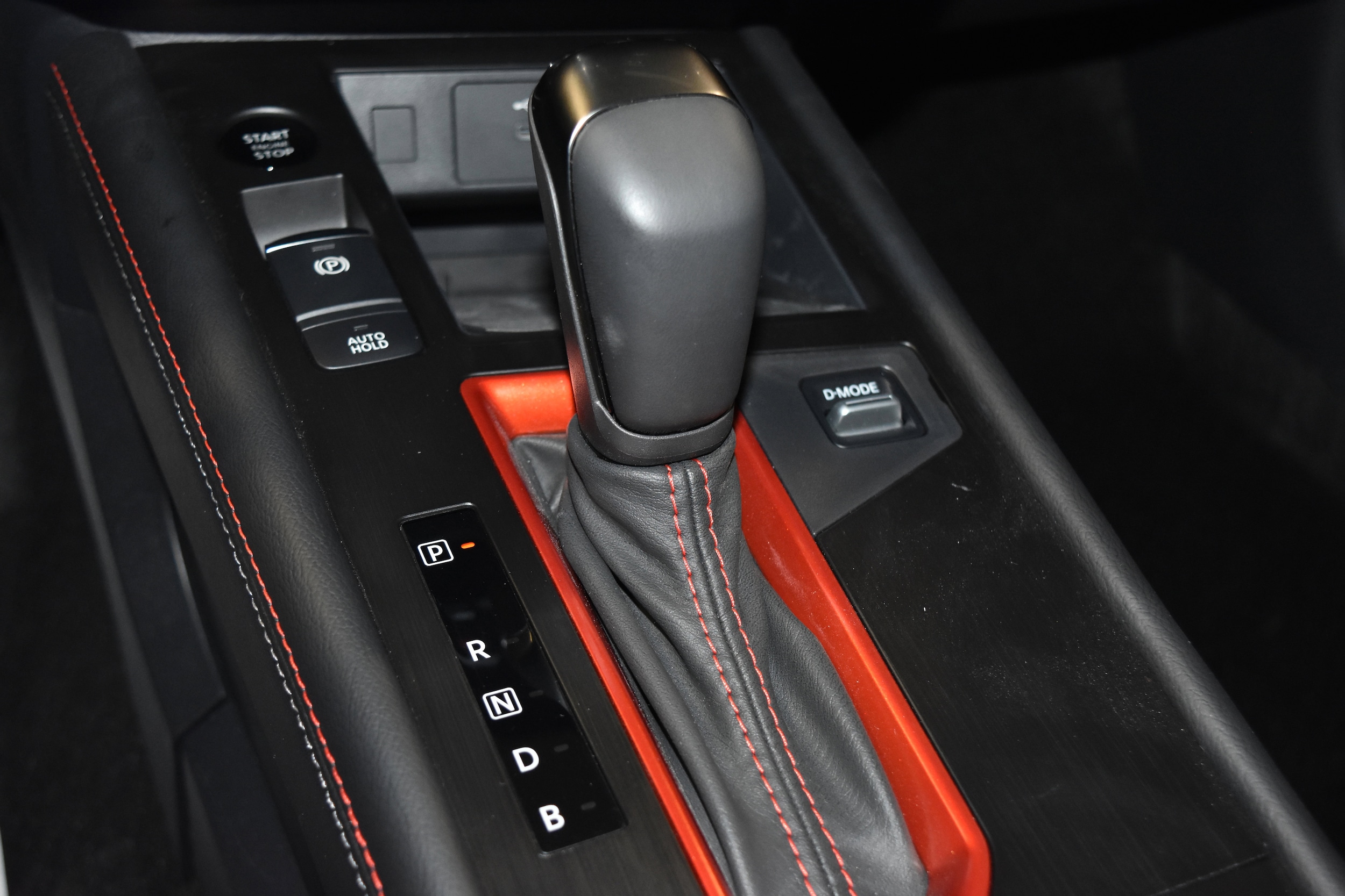 2025 Nissan Kicks SR AWD - Photo 14