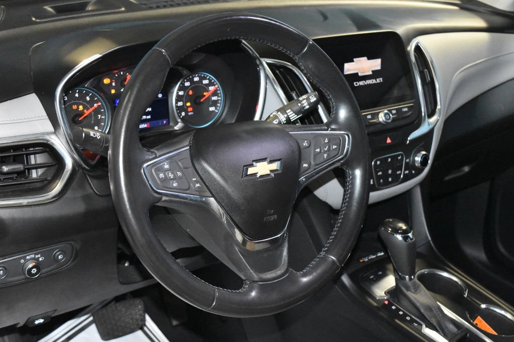 2020 Chevrolet Equinox Premier photo 2