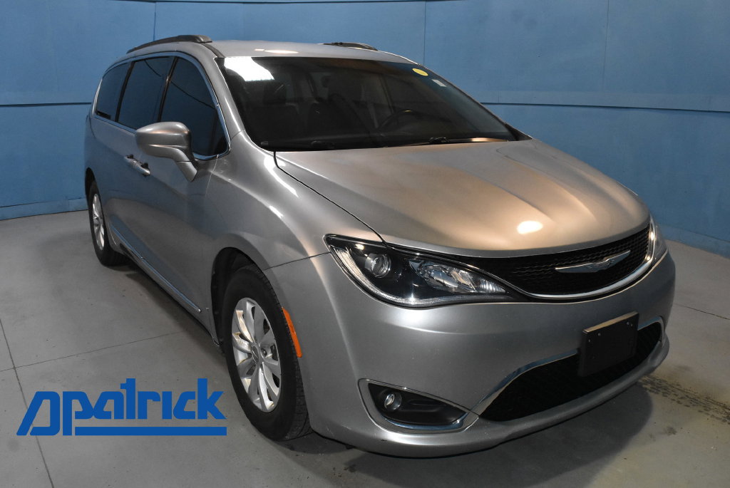2017 Chrysler Pacifica Touring L Passenger 2C4RC1BG9HR527549