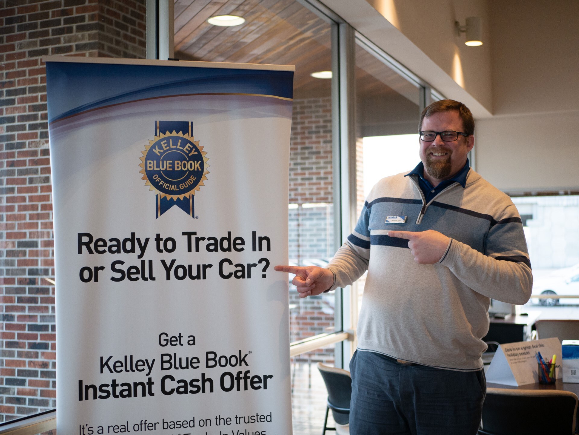 Sell Your Car in Evansville IN We buy cars for Cash