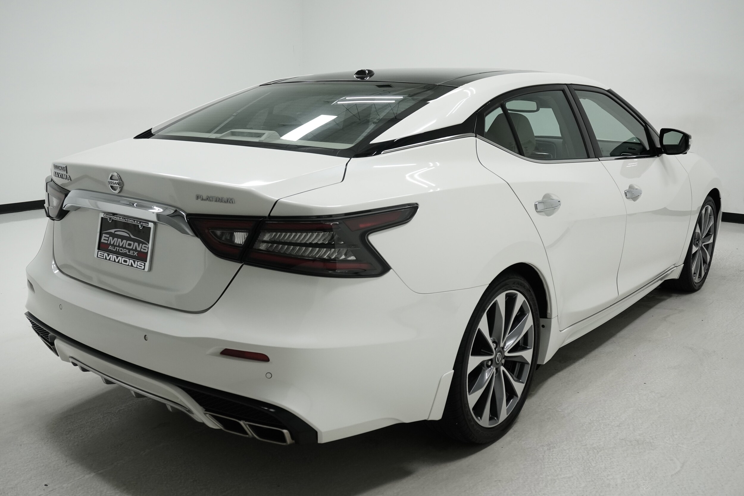 2021 Nissan Maxima Platinum photo 4