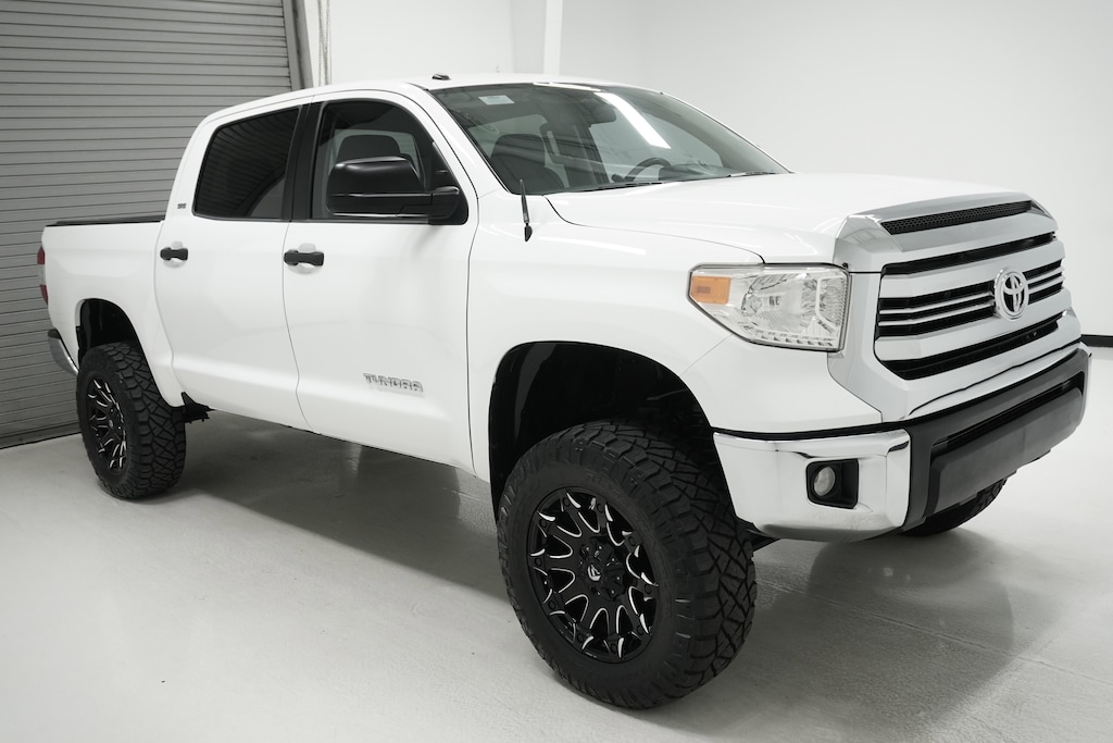 Used 2017 Toyota Tundra SR5 Truck CrewMax