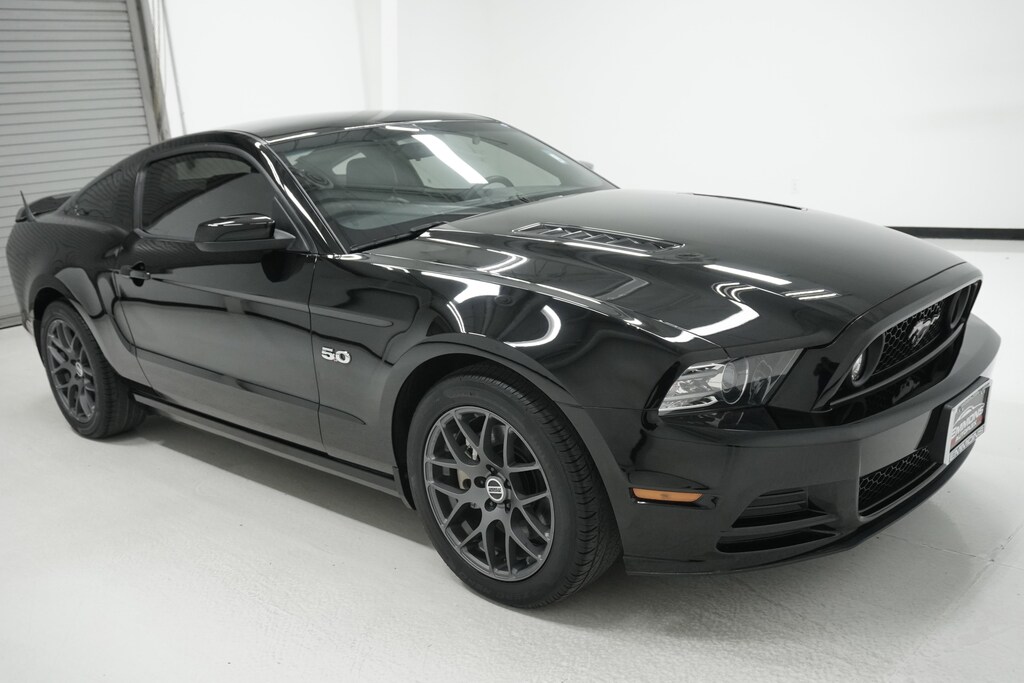 Used 2013 Ford Mustang GT Coupe