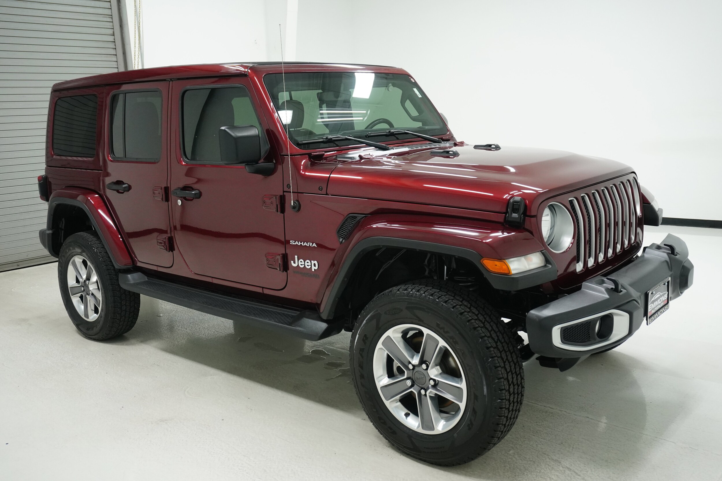 2021 Jeep Wrangler Unlimited Sahara photo 3