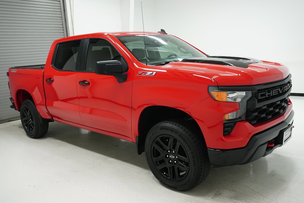 Used 2022 Chevrolet Silverado 1500 Custom Trail Boss Truck Crew Cab