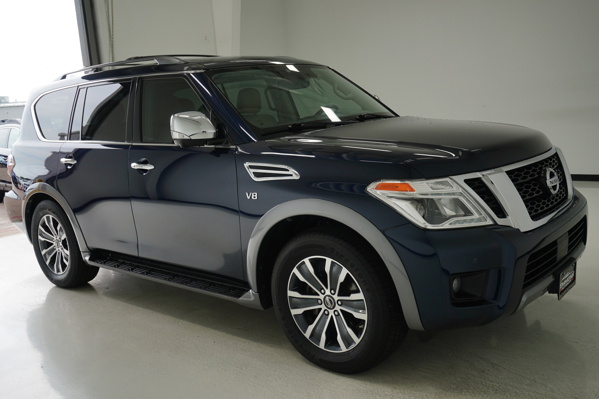 2020 Nissan Armada SL photo 3