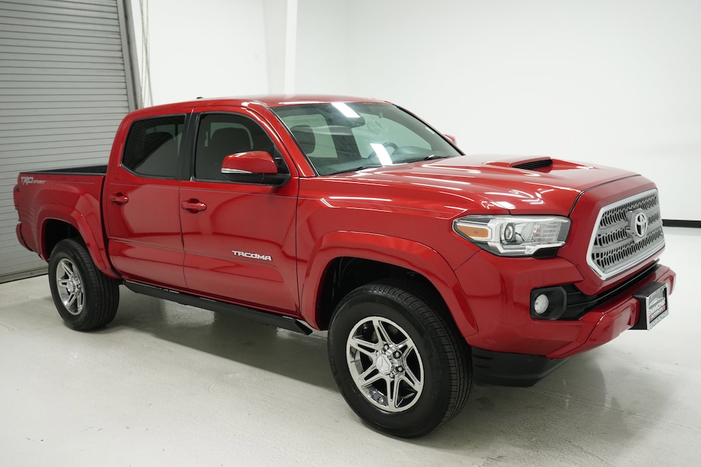 Used 2017 Toyota Tacoma TRD Sport Truck Double Cab