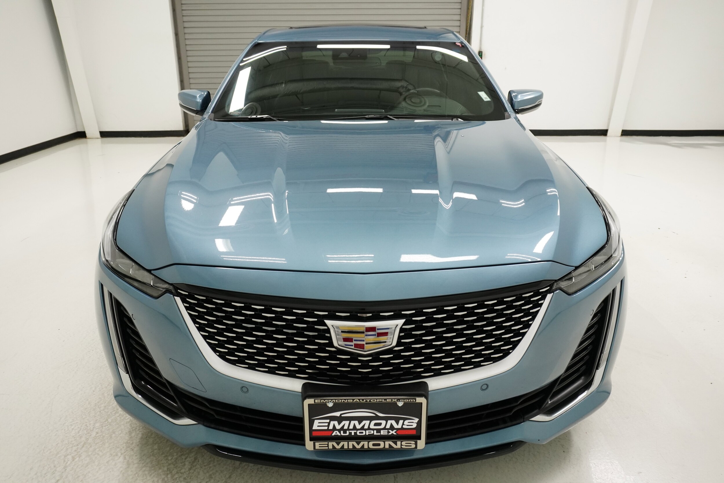 2023 Cadillac CT5 Premium Luxury photo 2