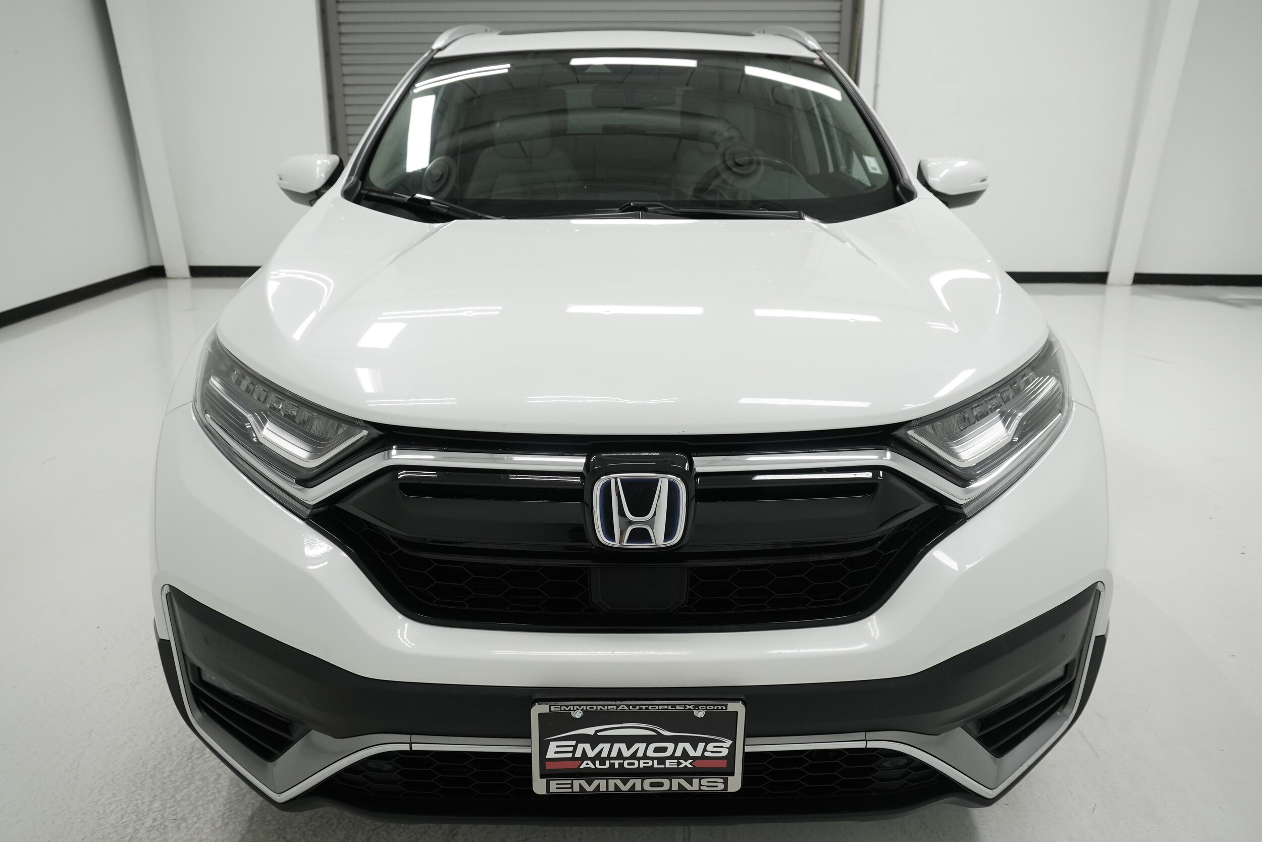 2021 Honda CR-V Hybrid Touring photo 2