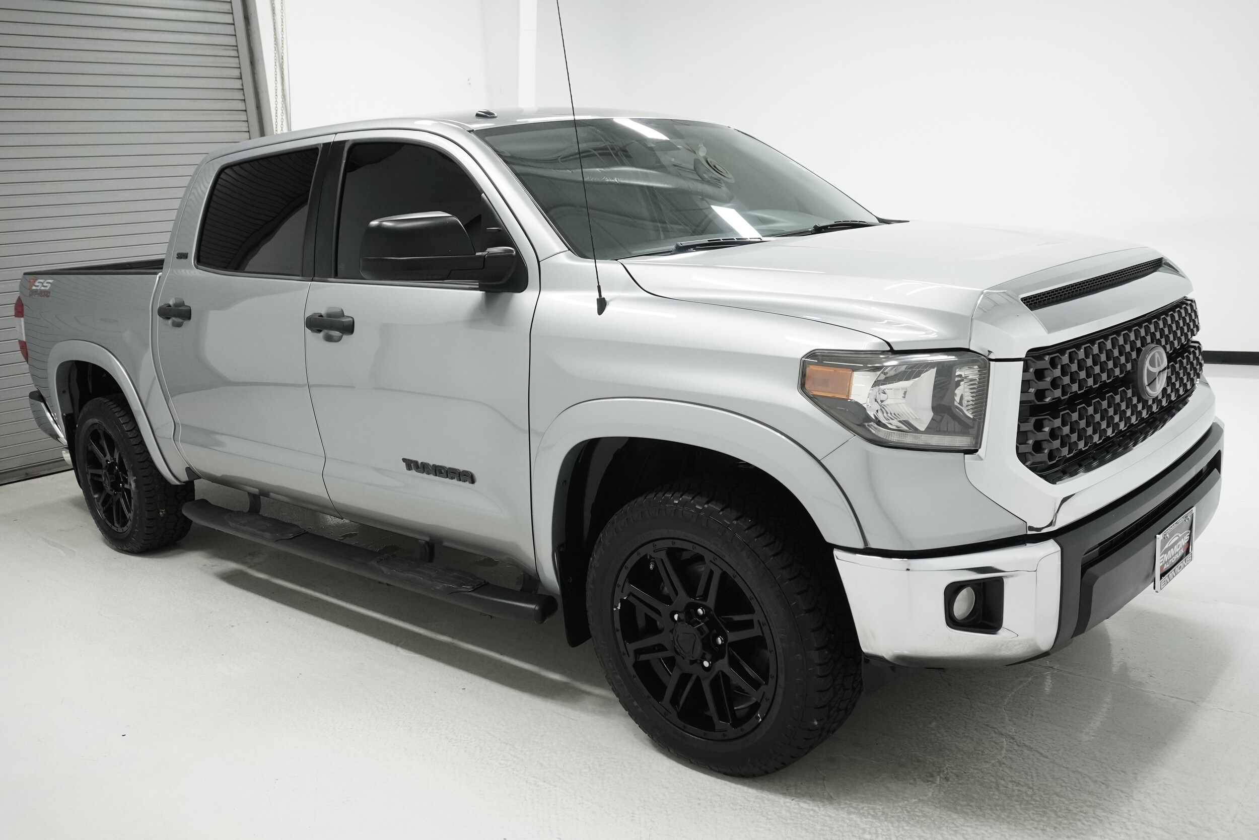 2019 Toyota Tundra SR5 Grade photo 3