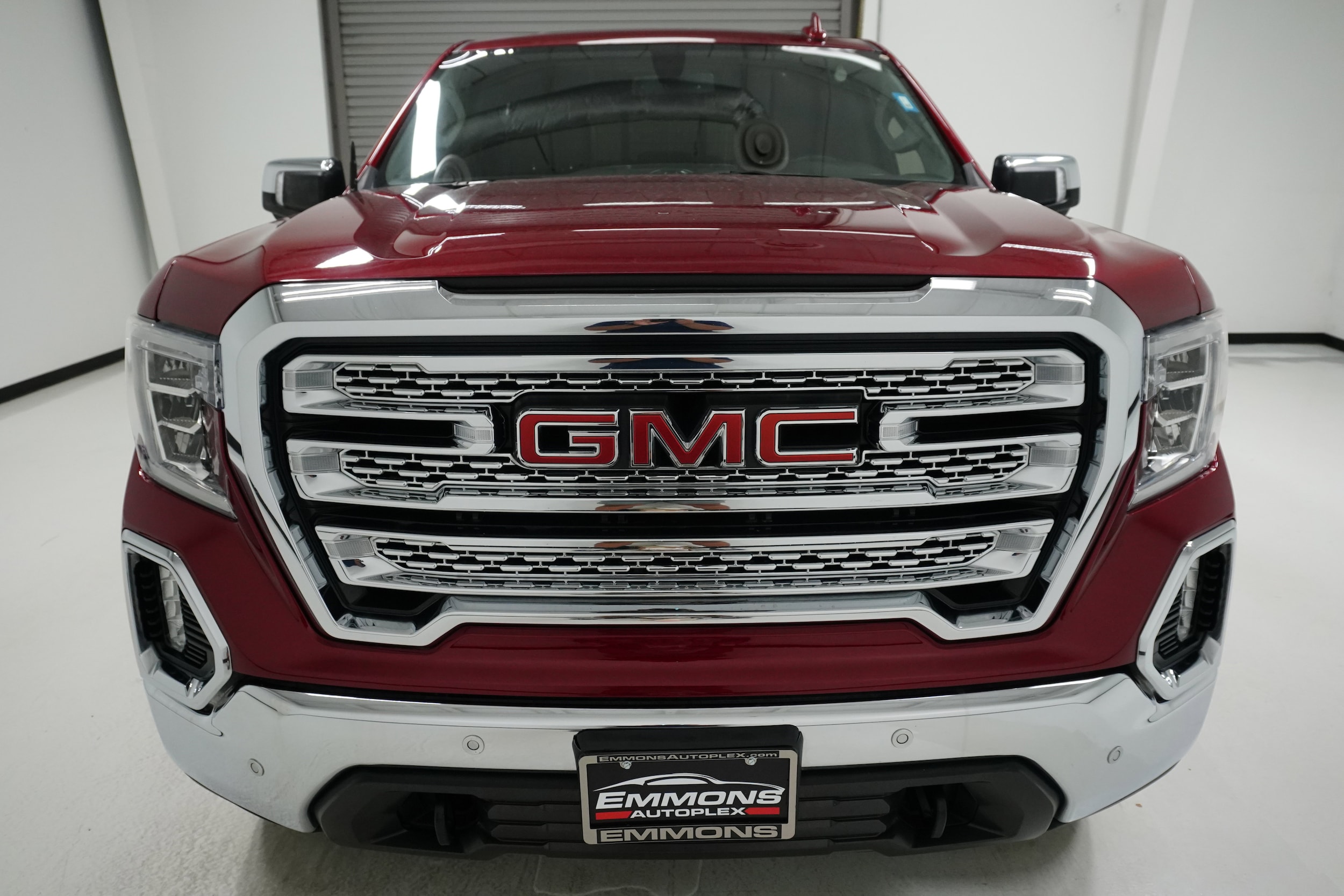 2021 Gmc Sierra 1500 SLT photo 2