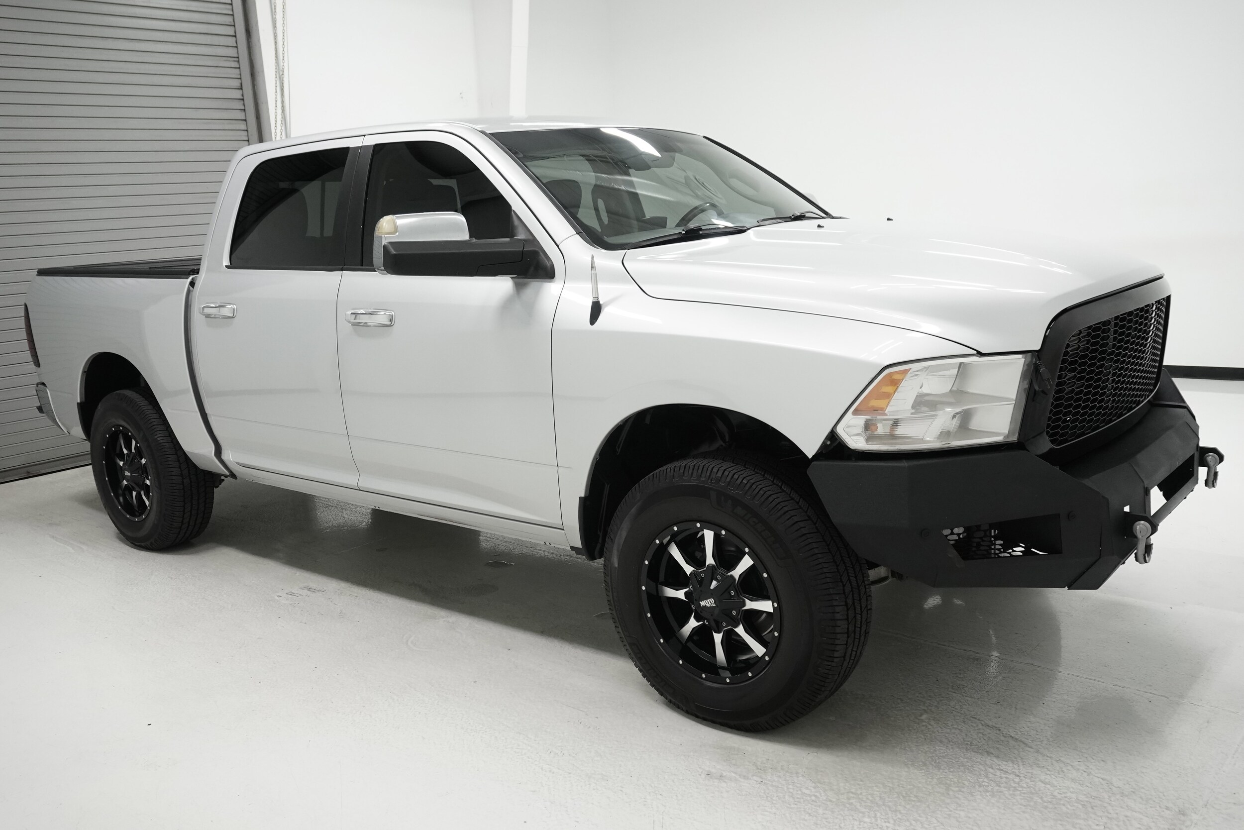 2016 Ram 1500 Big Horn photo 3