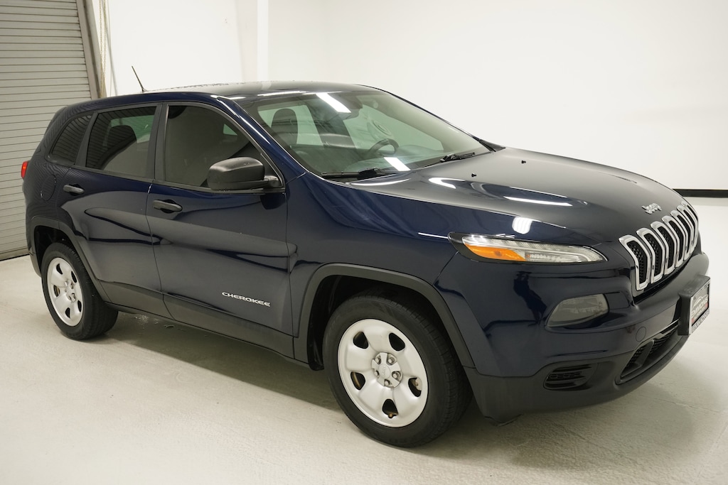 Used 2014 Jeep Cherokee Sport SUV